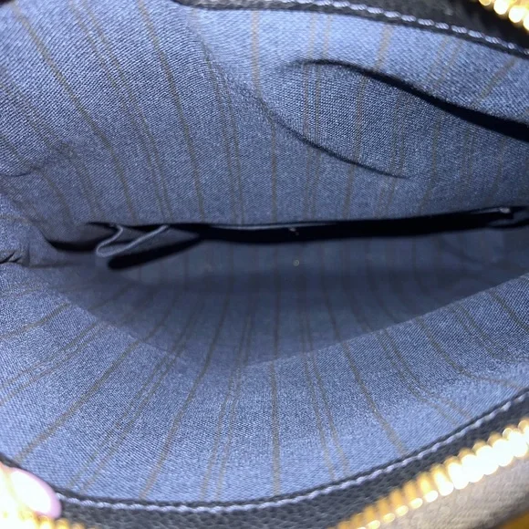 Louis Vuitton Blue/Black Leather Clutch with Gold Accents - Picture 11 of 11